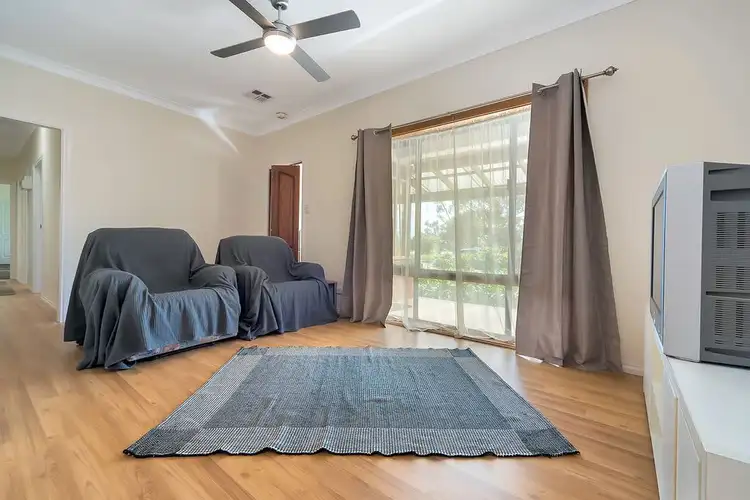 Fifth view of Homely house listing, 4 McKenzie Road, Elizabeth Downs SA 5113