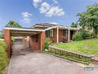 9 Acacia Street, Drouin VIC 3818