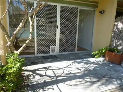 Second view of Homely unit listing, 15/9 Weemala Street, Chevron Island QLD 4217