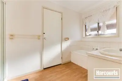 Fifth view of Homely house listing, 37 Godwin Crescent, Cranbourne North VIC 3977