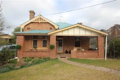 38 Florence Street, Cootamundra NSW 2590