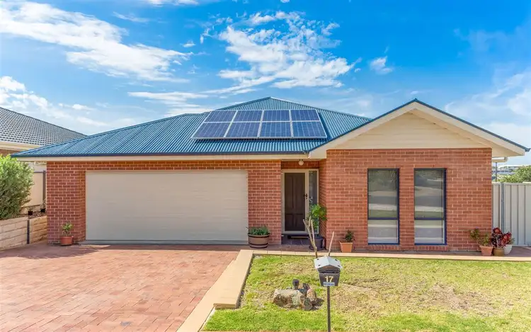 17 Pomery Street, Port Elliot SA 5212