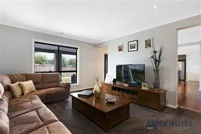 Sixth view of Homely house listing, 14 Huntingfield Drive, Warragul VIC 3820