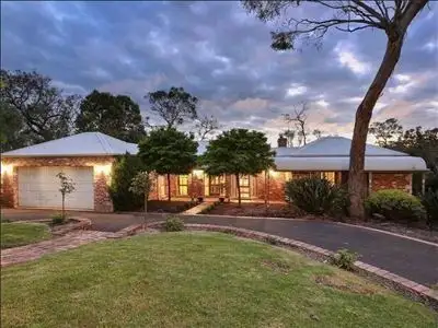 Second view of Homely house listing, 10 Eumeralla Grove, Mount Eliza VIC 3930