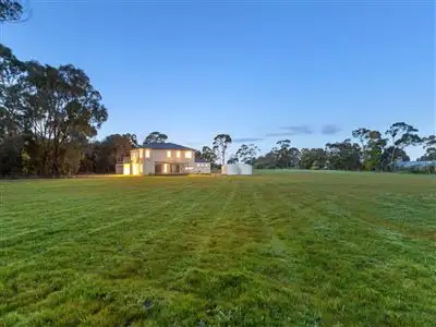 634 Stumpy Gully Road, Tuerong VIC 3915