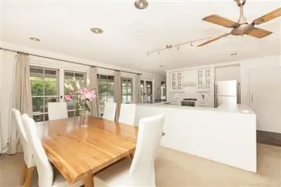 7 Farmhouse Drive, Bibra Lake WA 6163