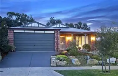 Main view of Homely house listing, 18 Alexandra Mews, Langwarrin VIC 3910