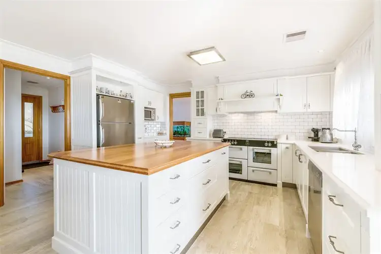 Third view of Homely house listing, 5 Glenbrae Court, Bannockburn VIC 3331