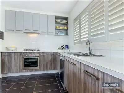 Sixth view of Homely house listing, 7 Palm Square, Drouin VIC 3818