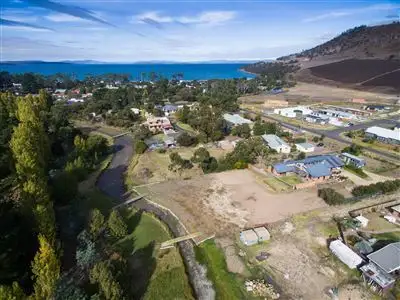 55A & 55B Seven Mile Beach Road, Seven Mile Beach TAS 7170
