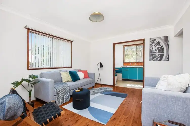 8 Woodlawn Avenue, Burrill Lake NSW 2539