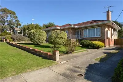 23 Riverview Road, Victor Harbor SA 5211