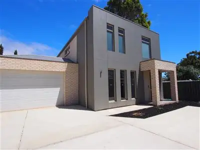 Main view of Homely house listing, 2/30 - 32 Farnham Road, Keswick SA 5035