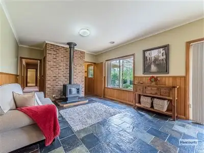 Fourth view of Homely house listing, 3 Arnup Crescent, Drouin VIC 3818