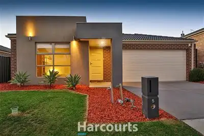 Main view of Homely house listing, 5 Sienna Way, Pakenham VIC 3810