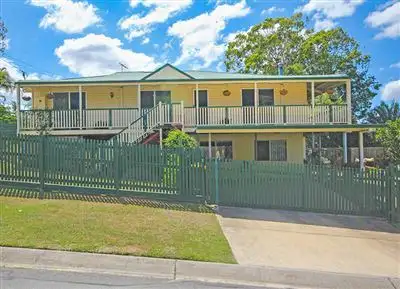 1 Auburn Street, Edens Landing QLD 4207