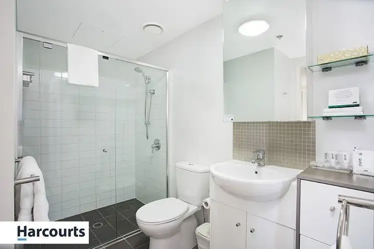 Fourth view of Homely unit listing, 106/454 Upper Edward Street, Spring Hill QLD 4000