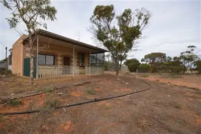 8 Loller Road, Karoonda SA 5307