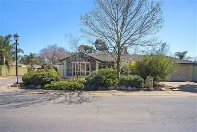 4 Crawford Grove, Andrews Farm SA 5114