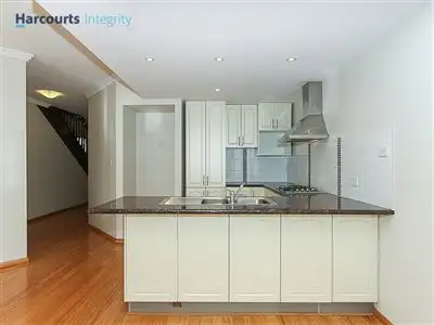 Seventh view of Homely townhouse listing, 1A Endeavour Road, Morley WA 6062