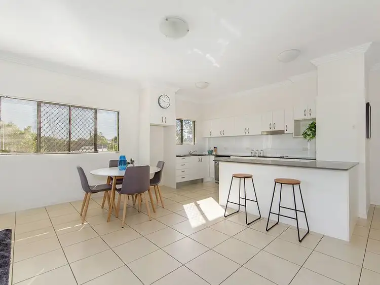 Main view of Homely unit listing, 2/76 Gillies Street, Zillmere QLD 4034