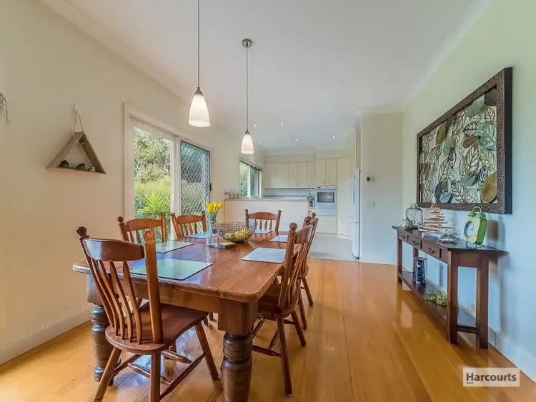 Sixth view of Homely house listing, 9 Hague Court, Drouin VIC 3818