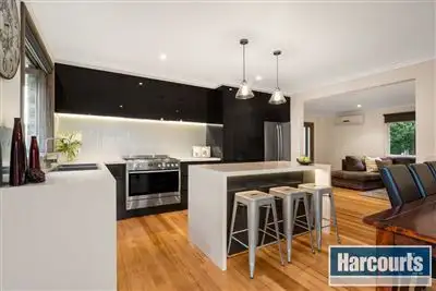 Second view of Homely house listing, 10 Badminton Court, Wantirna VIC 3152