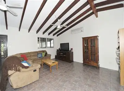 Sixth view of Homely house listing, 5 Phillips Way, North Yunderup WA 6208
