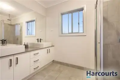 Sixth view of Homely house listing, 2 York Court, Wantirna South VIC 3152