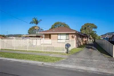Second view of Homely villa listing, 1/121a Tongarra Road, Albion Park NSW 2527