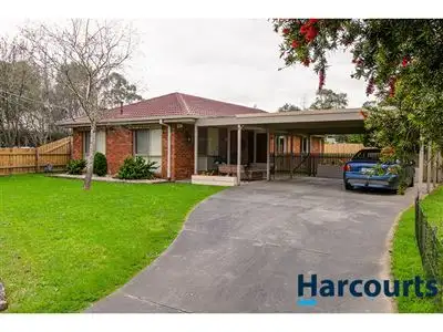 Third view of Homely house listing, 8 Stratfield Court, Warragul VIC 3820