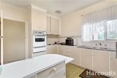 Third view of Homely house listing, 5 Cumberland Court, Forest Hill VIC 3131