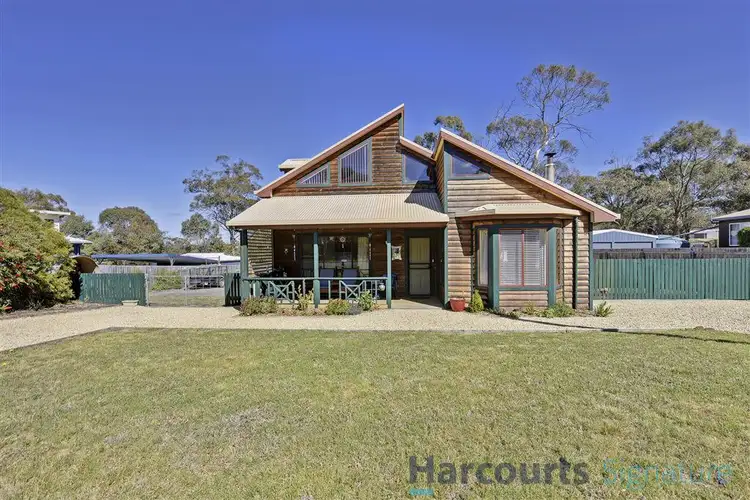4 Lloyd Street