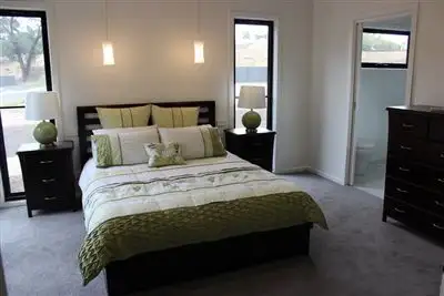Seventh view of Homely house listing, 2 Manser Rise, Alexandra VIC 3714