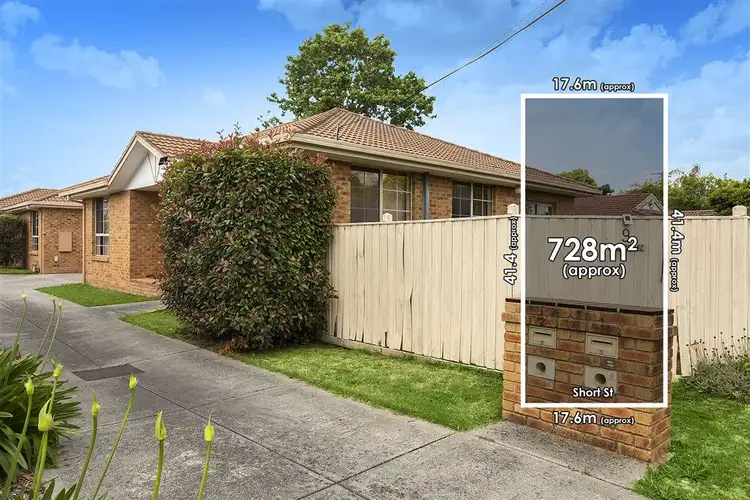Main view of Homely house listing, 2/9 Short Street, Glen Waverley VIC 3150