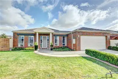 9 Osborne Court, Miners Rest VIC 3352