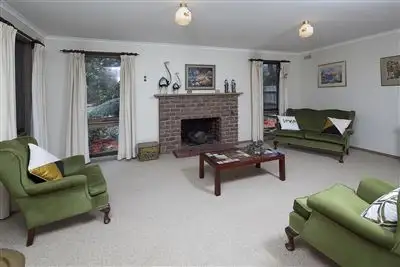 Second view of Homely house listing, 6 Ryder Court, Frankston VIC 3199