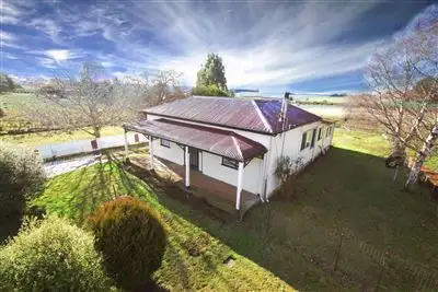 94 East Barrack, Deloraine TAS 7304