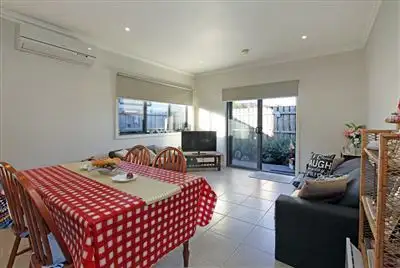 Third view of Homely unit listing, 2/6 Palm Street, Thomastown VIC 3074