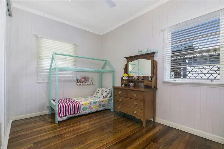 Sixth view of Homely house listing, 215 Beddoes Street, Holland Park QLD 4121