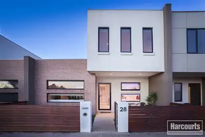28 Rush Lily Drive, Officer VIC 3809