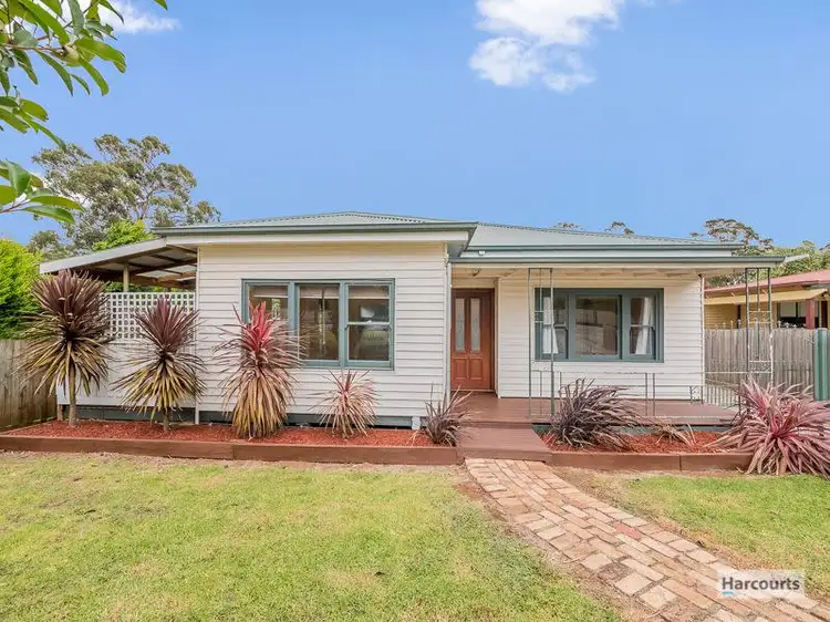 82 Longwarry Road, Drouin VIC 3818