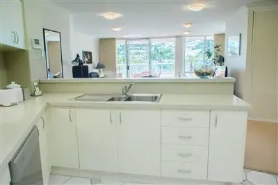 Sixth view of Homely unit listing, 2/5 Stewart Street, Port Macquarie NSW 2444