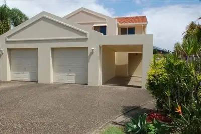 1/5 Swinburne Street, Varsity Lakes QLD 4227