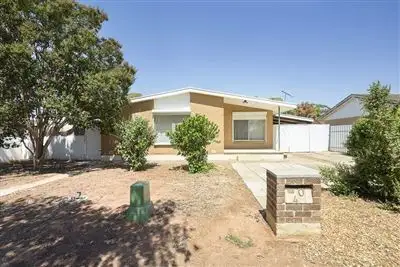 40 Marcian Avenue, Elizabeth Downs SA 5113