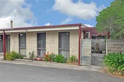Main view of Homely unit listing, 2/25 Wallace Street, Meredith VIC 3333