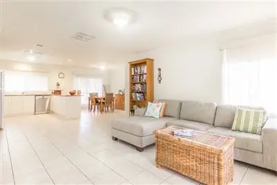Fifth view of Homely house listing, 11 Knightsbridge Drive, Tarneit VIC 3029