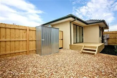 Sixth view of Homely unit listing, 4/17 Alexander Avenue, Thomastown VIC 3074