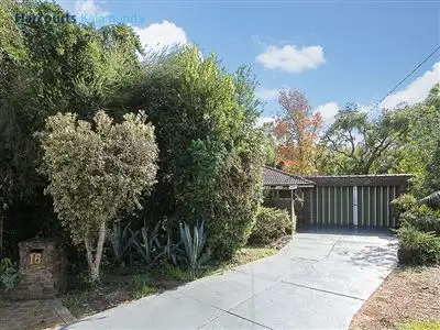 16 Terrigal Place, Maida Vale WA 6057