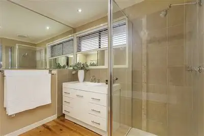 Fourth view of Homely villa listing, 4/25 Grange Road, Fairfield VIC 3078